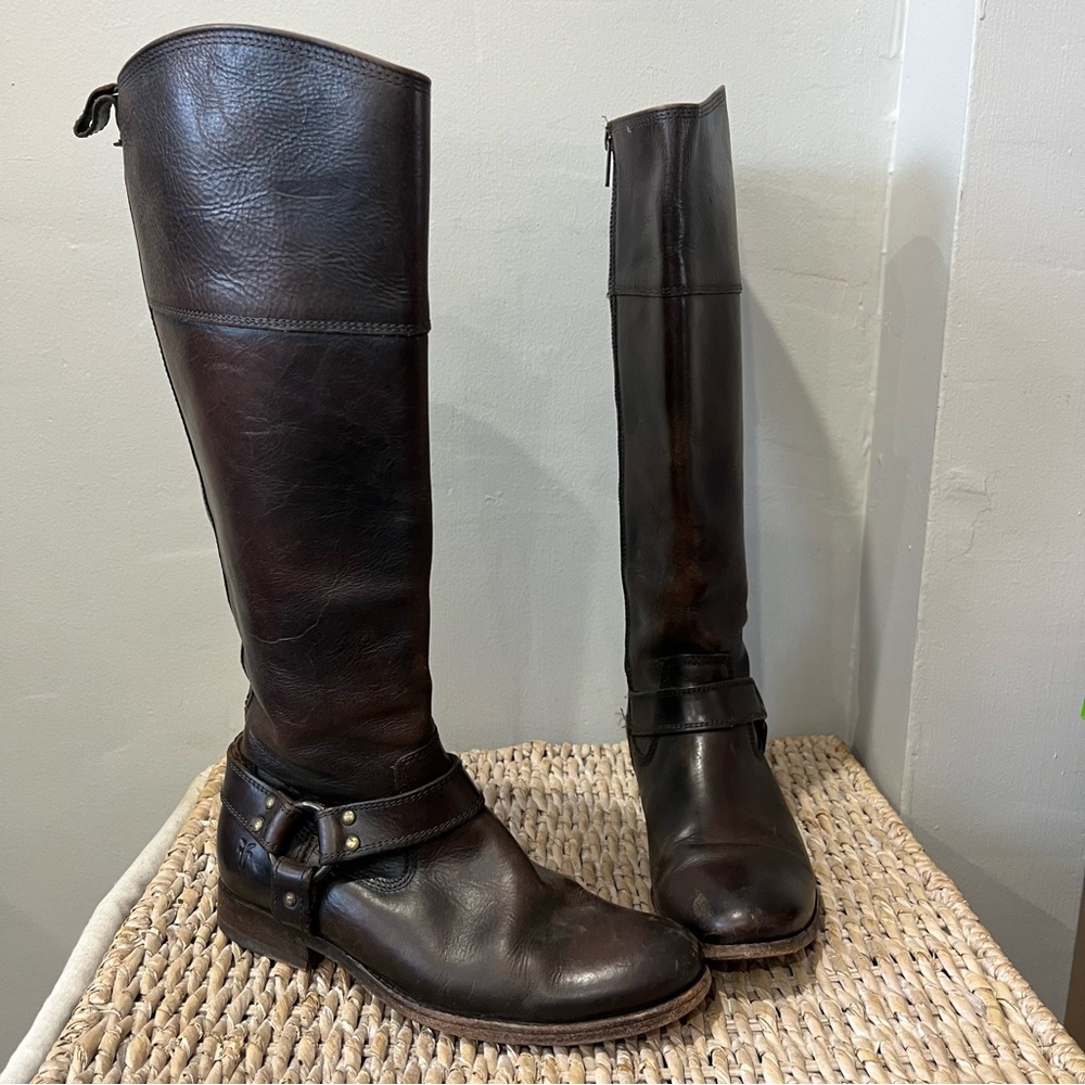 Frye Tall Dark Brown Button Back Full-Zip Women's boots Riding Boots Size 7.5 B - Picture 2 of 13